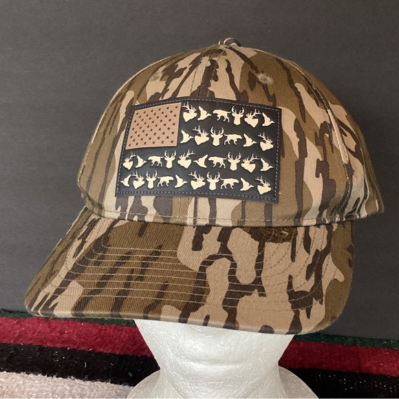 Colombia Performance Hunting Gear Camo Game Flag Elk Deer horns SnapBack Hat - Picture 1 of 12